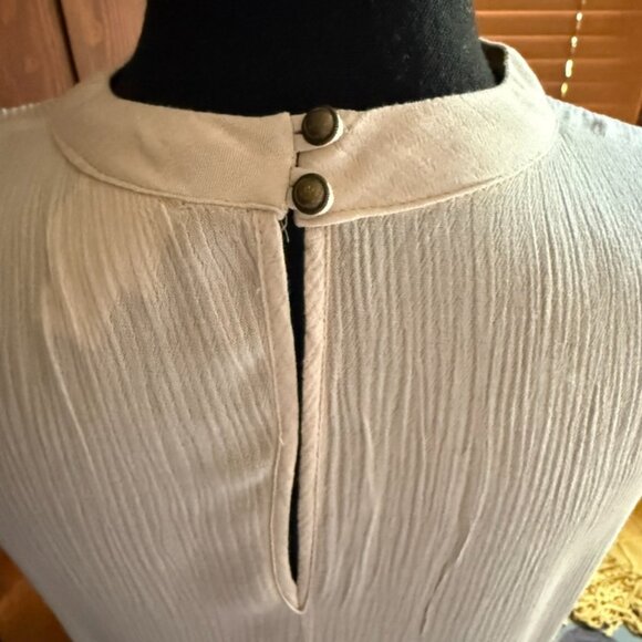 Mossimo Sleeveless Tiered Ruffle Blouse Size Small - Picture 6 of 9